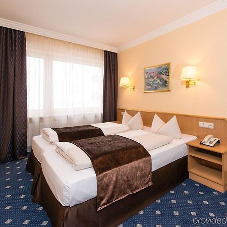 Hotel Royal Munchen Bagian luar foto